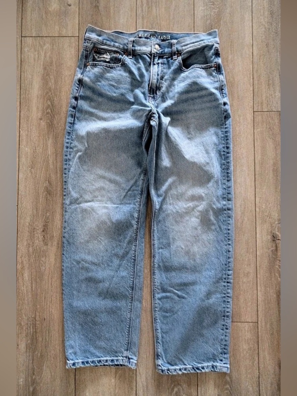 American Eagle Ex-Boyfriend Jeans in Blue Waist Size 6